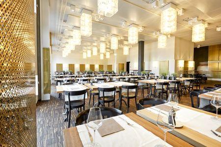 select 1-370/376 Stuhl von horgenglarus | Sitz Formsperrholz oder Joncgeflecht, horgenglarus, Werner Max Moser, Stuhl, Wohnmöbel