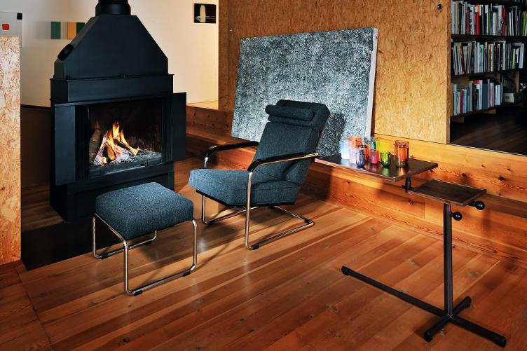 Moser Hocker von Embru | Gestell Tiefschwarz, Embru, Werner Max Moser, Hocker, Wohnmöbel