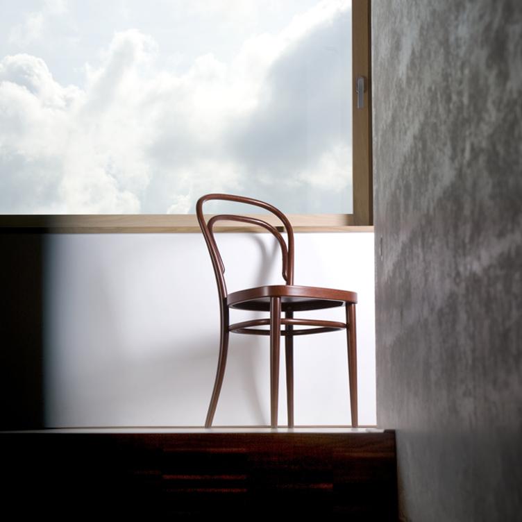 Bugholzstuhl 214 von Thonet | Muldensitz, Thonet, Michael Thonet, Stuhl, Wohnmöbel