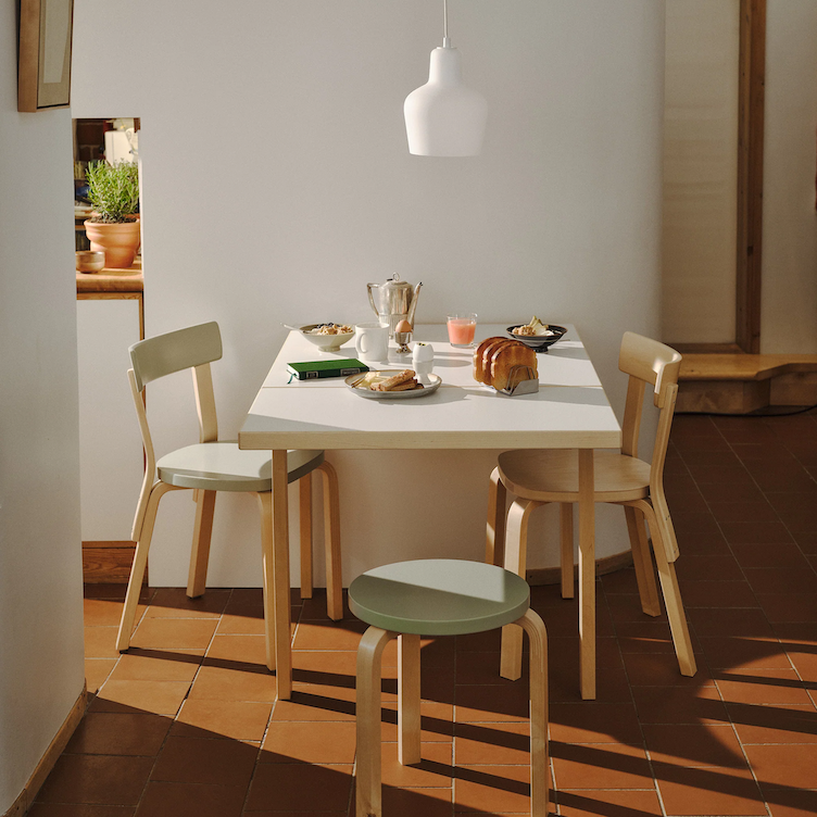 Alvar Aalto Artek Chair 69, Artek, Alvar Aalto, Stuhl, Wohnmöbel