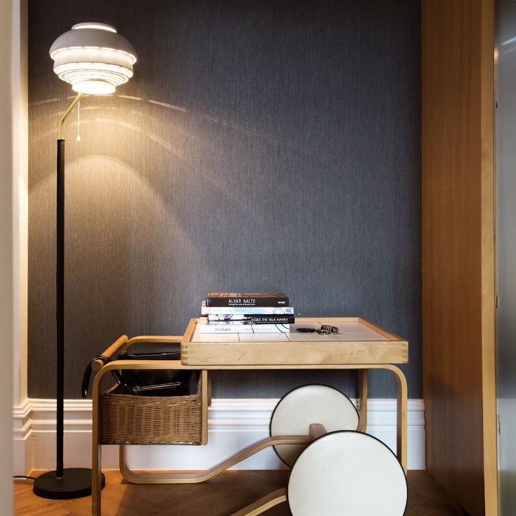 Alvar Aalto Artek Stehleuchte A808, Artek, Alvar Aalto, Stehleuchten, Leuchten