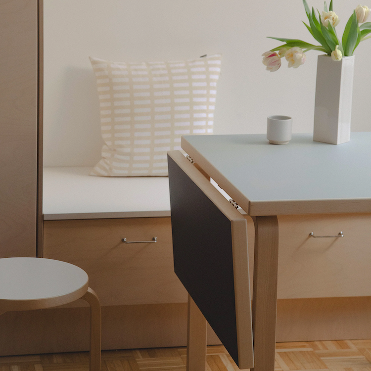 Artek Aalto Tisch DL81C klappbar, Artek, Alvar Aalto, Tisch, Wohnmöbel