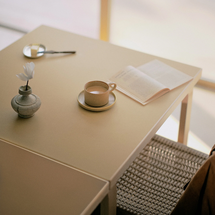 Artek Aalto Tisch DL81C klappbar, Artek, Alvar Aalto, Tisch, Wohnmöbel