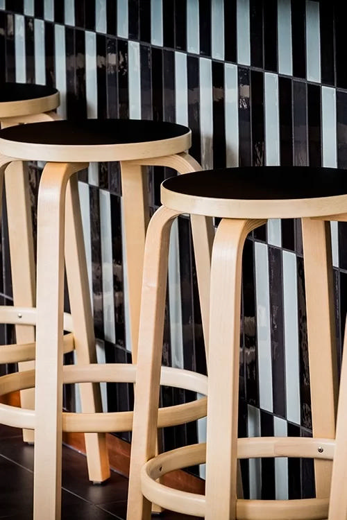 Artek Alvar Aalto Barhocker 64 | Höhe 75cm, Artek, Alvar Aalto, Hocker, Wohnmöbel
