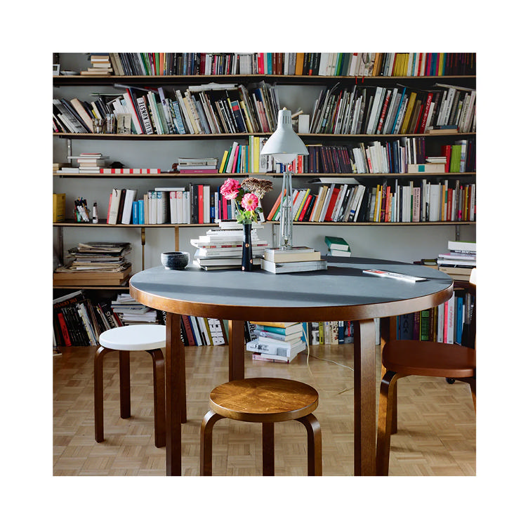 Artek Alvar Aalto Stool E60, Artek, Alvar Aalto, Hocker, Wohnmöbel