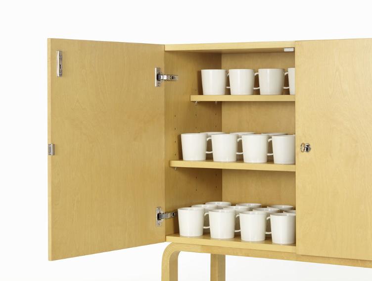 Artek Cabinet 250 von Alvar Aalto, Artek, Alvar Aalto, Sideboard + Kommode, Wohnmöbel