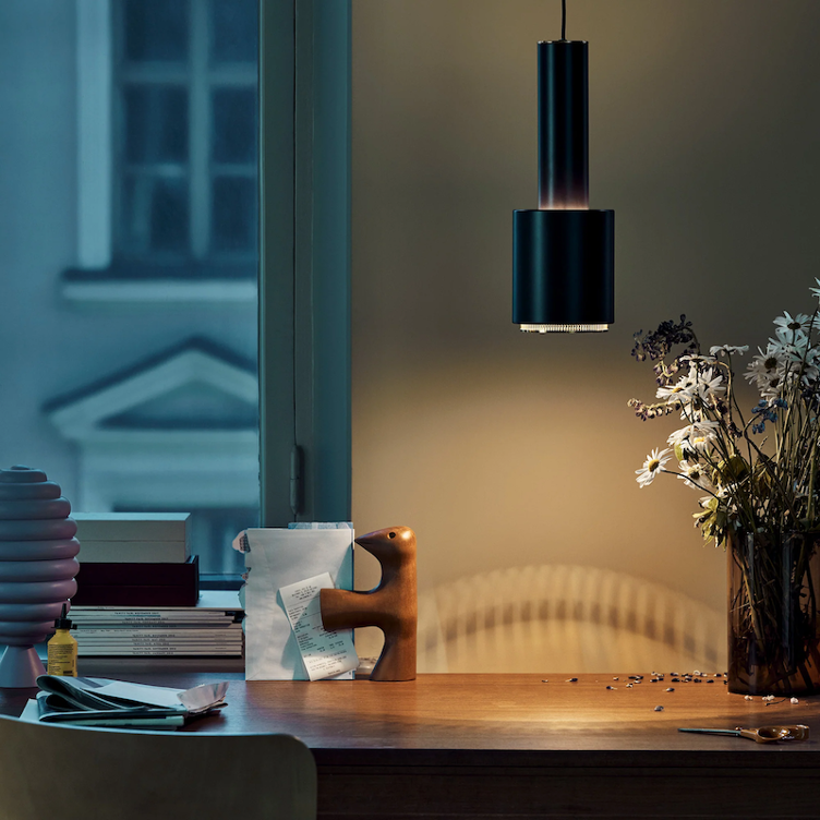 Artek Pendelleuchte A 110 Handgranate, Artek, Alvar Aalto, Hängeleuchten, Leuchten