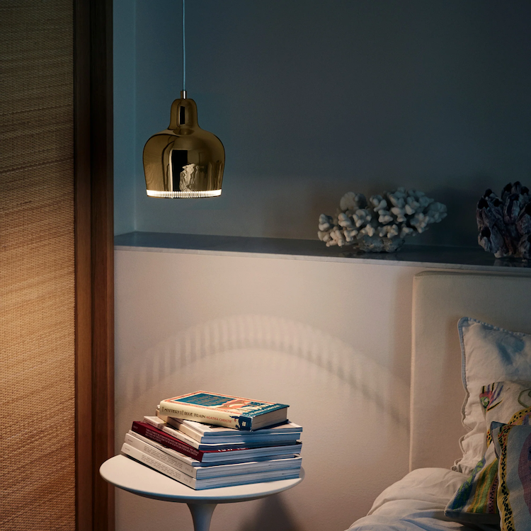 Artek Pendelleuchte A330S Golden Bell, Artek, Alvar Aalto, Hängeleuchten, Leuchten