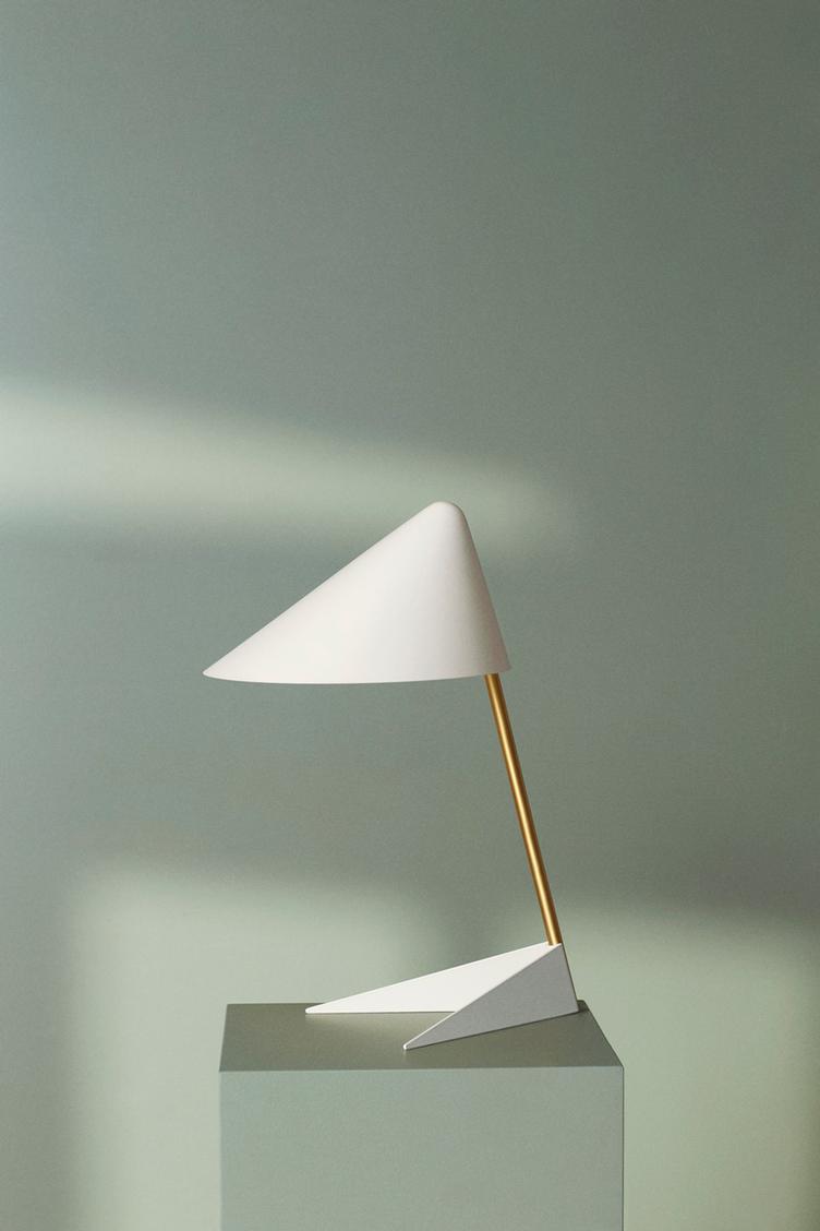 Ausstellungsobjekte für Selbstabholer I Ambience Tischleuchte von Svend Aage Holm-Sørensen, Warm Nordic, Svend Aage Holm-Sørensen, Tischleuchten, Leuchten