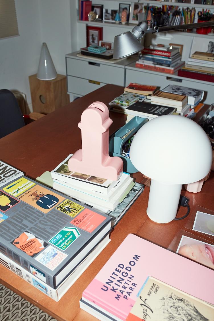 BD Barcelona Shiva Vase von Ettore Sottsass, BD Barcelona, Ettore Sottsass, Vase + Keramik, Wohnmöbel