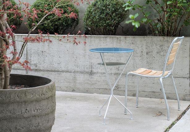 Klassischer Bistrotisch von Atelier Alinea | Ø 45 cm, Atelier Alinea, Werkentwurf , Tisch, Gartenmöbel, Lounge, Gartenmöbel