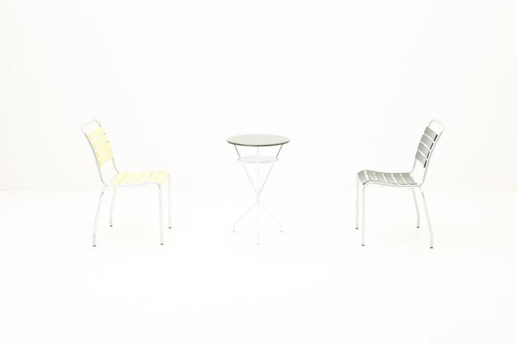 Klassischer Bistrotisch von Atelier Alinea | Ø 45 cm, Atelier Alinea, Werkentwurf , Tisch, Gartenmöbel, Lounge, Gartenmöbel