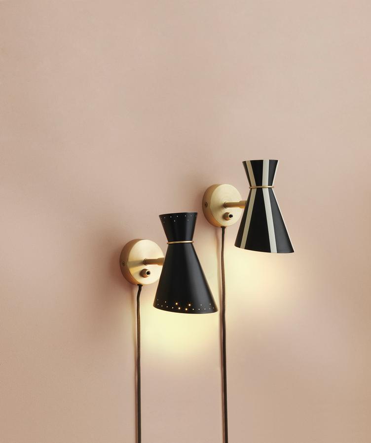 Bloom Wandleuchte von Svend Aage Holm-Sørensen, Warm Nordic, Svend Aage Holm-Sørensen, Wand-/Deckenleuchten, Leuchten