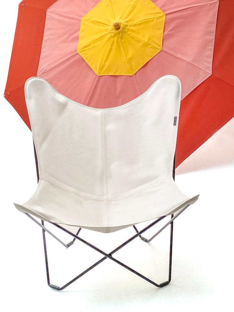 Butterfly Chair Sunshine Mariposa von Cuero | Butterfly Sessel Stoff Outdoor, Cuero Design, Antonio Bonet, Juan Kurchan und Jorge Ferrari Hardoy, Lounge, Gartenmöbel, Sessel, Gartenmöbel