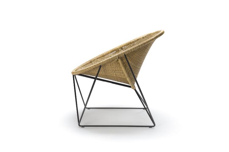 C317 Chair von Yuzuru Yamakawa | Outdoor Gartenstuhl I Ausstellungsmodell für Selbstabholer, Feelgood Designs, Yuzuru Yamakawa, Lounge, Gartenmöbel, Sessel, Gartenmöbel