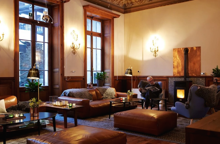 Cloud 2-Sitzer Sofa und Chaise Longue von Prostoria, Prostoria, Sofa, Wohnmöbel