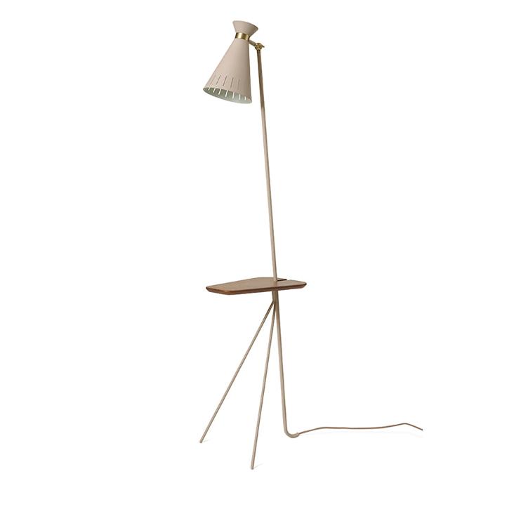 Cone Floor Lamp with Table von Svend Aage Holm-Sørensen, Warm Nordic, Svend Aage Holm-Sørensen, Stehleuchten, Leuchten