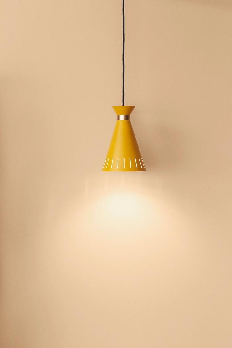 Cone Pendant Lamp von Svend Aage Holm-Sørensen, Warm Nordic, Svend Aage Holm-Sørensen, Hängeleuchten, Leuchten