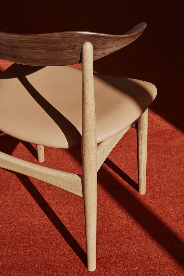 Cow Horn Chair von Knud Færch, Warm Nordic, Knud Færch, Stuhl, Wohnmöbel