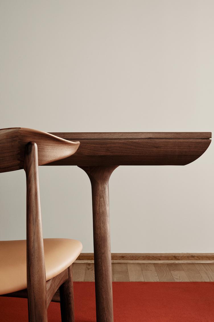 Cow Horn Chair von Knud Færch, Warm Nordic, Knud Færch, Stuhl, Wohnmöbel