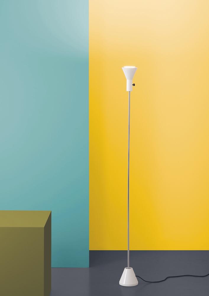 Deckenstrahler ES 57 , Tecnolumen, Egon Eiermann, Stehleuchten, Leuchten