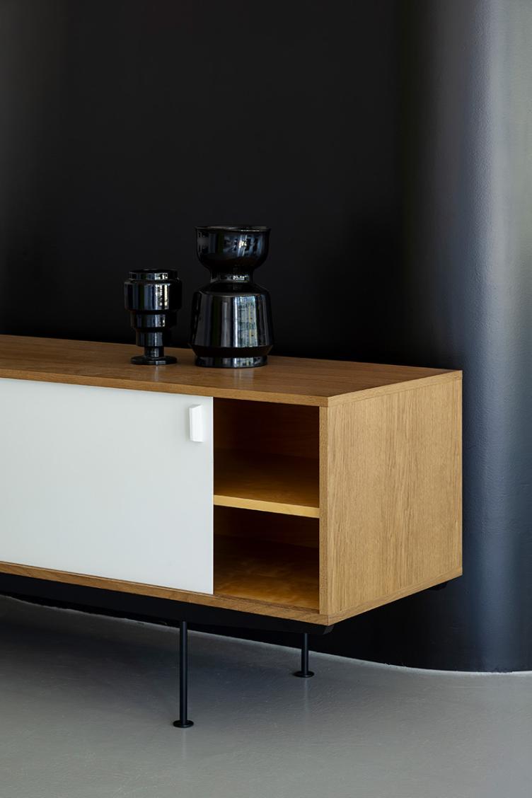 DIETER WAECKERLIN SIDEBOARD SESAM, EICHE | ab CHF 3102.- statt CHF 3650.- | exklusive Liefergebühren*, SwissFurniture, Waeckerlin, Dieter, Sideboard + Kommode, Wohnmöbel