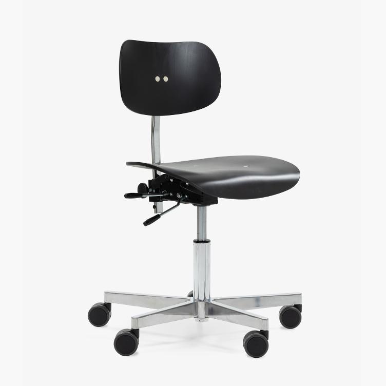 S 197 R20 Drehstuhl von Egon Eiermann | Buche schwarz gebeizt mit Chromstahl-Gestell, Wilde + Spieth, Egon Eiermann, Bürostuhl, Wohnmöbel