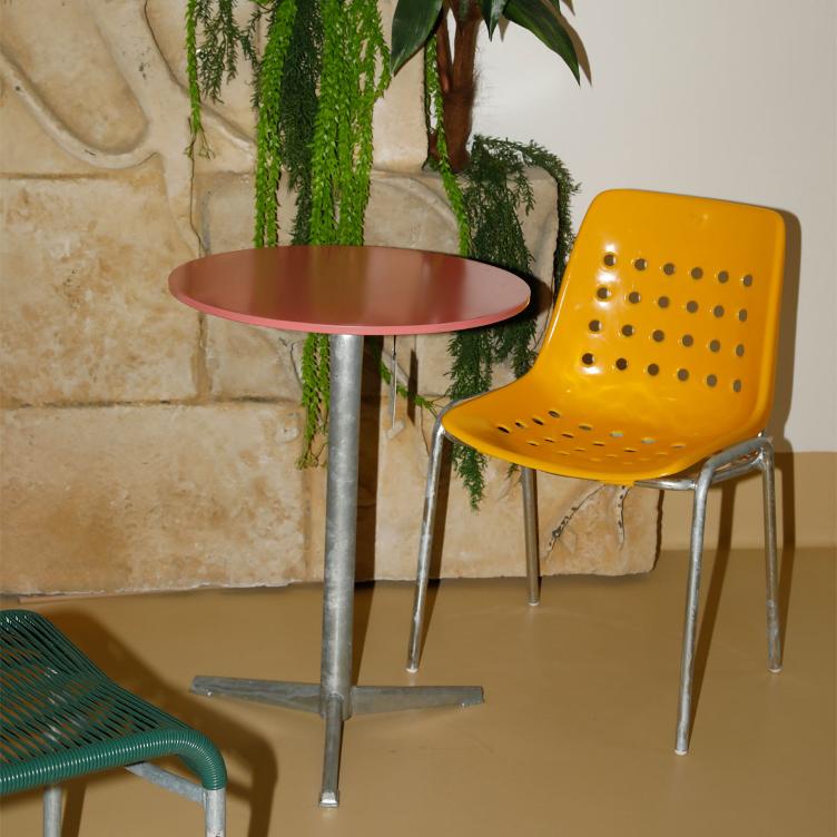 Gartentisch Eigenproduktion von Bogen33 & Partner | H73 × ∅ 55 cm, Bogen33 & Partner, Werkentwurf , Tisch, Gartenmöbel