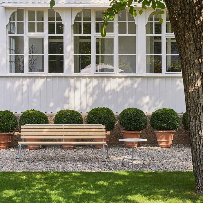 Gartenbank von Atelier Alinea | mit Rücken- und Armlehnen | 180/300cm, Atelier Alinea, Werkentwurf , Sitzbank, Gartenmöbel