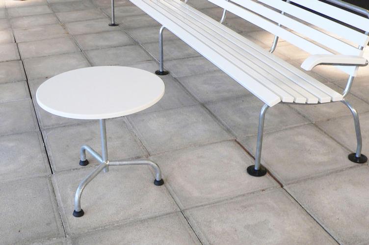 Gartenbank von Atelier Alinea | mit Rücken- und Armlehnen | 180/300cm, Atelier Alinea, Werkentwurf , Sitzbank, Gartenmöbel