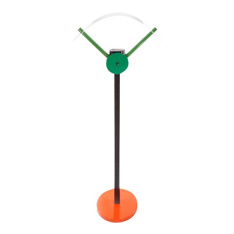 Grand lampadaire de Michele de Lucchi pour Memphis Milano