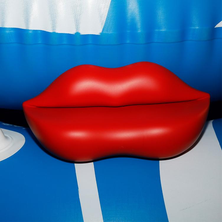 Guframini Bocca Sofa, Gufram, Studio 65, Diverses, Wohnmöbel