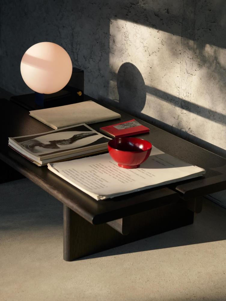 Ita Couchtisch OS3 von &Tradition, &Tradition, Beistelltisch + Couchtisch, Wohnmöbel