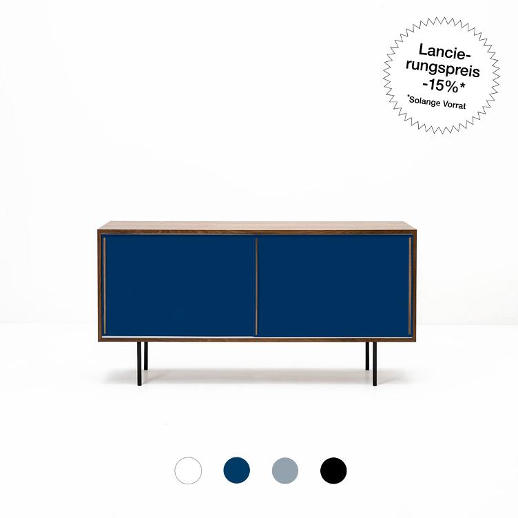 Kurt Thut Sideboard S943 Nussbaum, dunkelblau | 15% Rabatt ab CHF 3383.- statt 3980.- exkl. Liefergebühren*, SwissFurniture, Kurt Thut, Sideboard + Kommode, Wohnmöbel