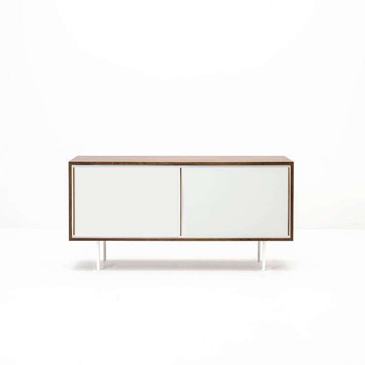 KURT THUT SIDEBOARD S943, NUSSBAUM, SwissFurniture, Kurt Thut, Sideboard + Kommode, Wohnmöbel
