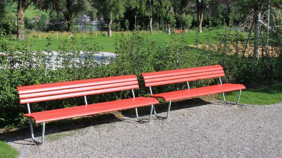BURRI Landi Sitzbank | mit Rückenlehne, BURRI public elements, Werkentwurf , Sitzbank, Gartenmöbel