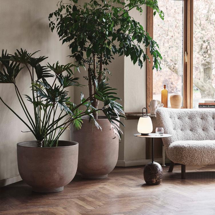 Lato Beistelltisch LN8 und LN9 | Rund und Oval, &Tradition, Beistelltisch + Couchtisch, Wohnmöbel