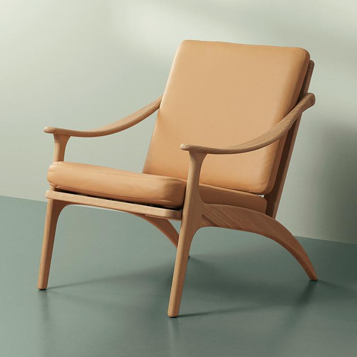 Lean Back Lounge Chair von Arne Hovmand-Olsen | Stoff und Leder, Warm Nordic, Arne Hovmand-Olsen, Sessel, Wohnmöbel