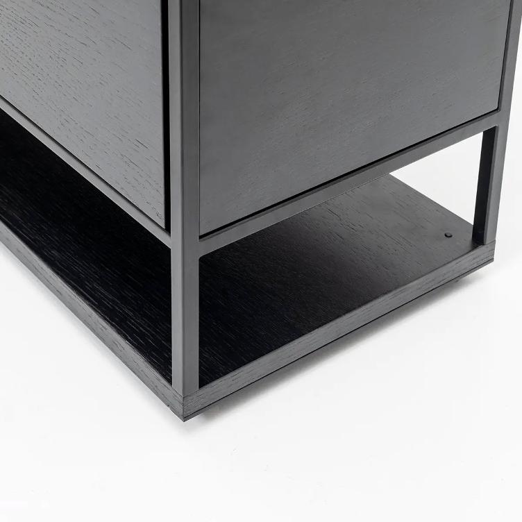 Literatura Sideboard LOPOO 1 von Punt, Punt, Sideboard + Kommode, Wohnmöbel