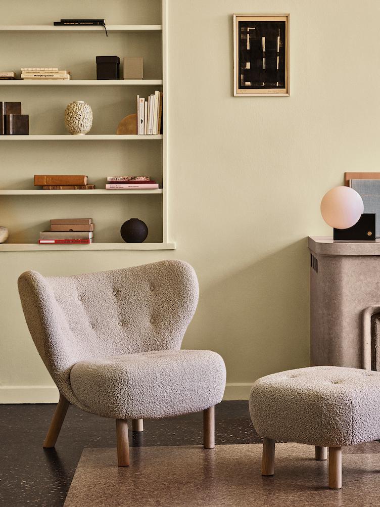 Little Petra VB1 Sessel und Pouf ATD1 von Viggo Boesen, &Tradition, Viggo Boesen, Sessel, Wohnmöbel, Hocker, Wohnmöbel