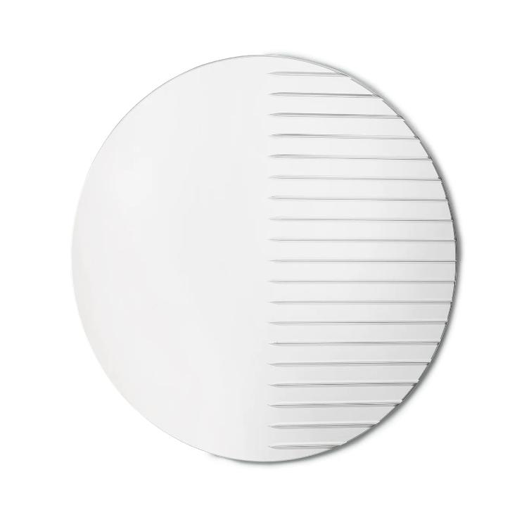 Miroir de mascarade par Warm Nordic | exposition