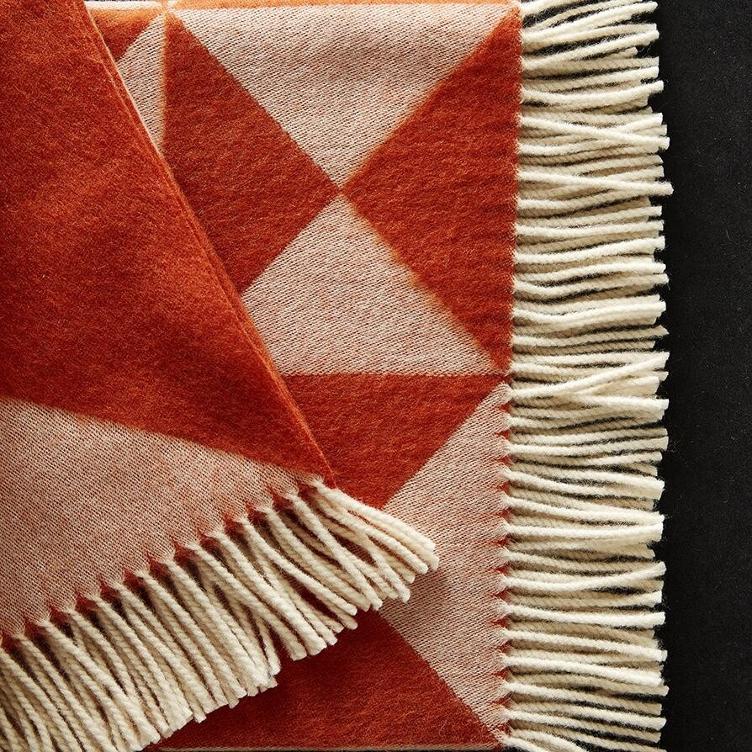 Mirror Throw Wolldecke von Verner Panton für Verpan, Verpan, Verner Panton, Diverses, Wohnmöbel