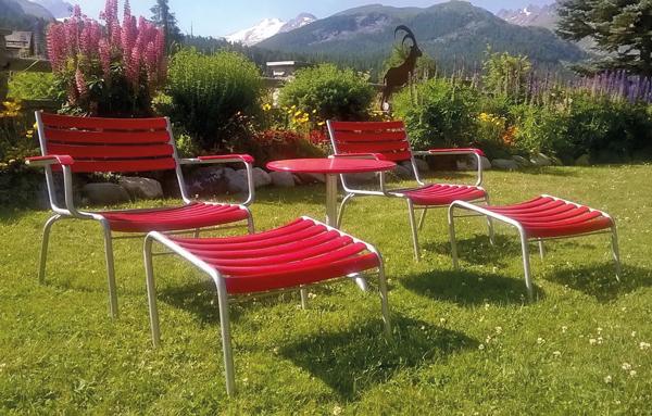 Bättig Lounger Modell 21a von Manufakt | Gartenlounger mit Armlehnen, Manufakt, Werkentwurf , Lounge, Gartenmöbel, Sessel, Gartenmöbel