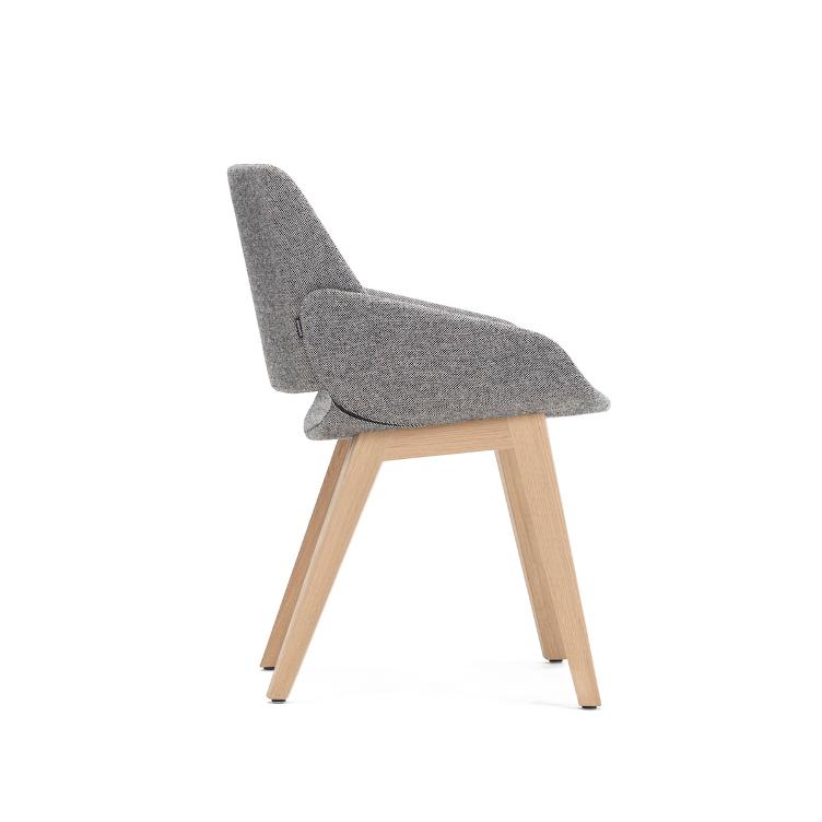 Monk Chair von Prostoria, Prostoria, Stuhl, Wohnmöbel