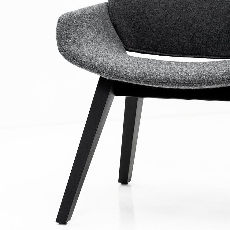 Monk Chair von Prostoria, Prostoria, Stuhl, Wohnmöbel