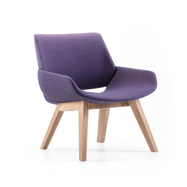 Monk Easy Chair von Prostoria | Sessel mit Holzfüssen