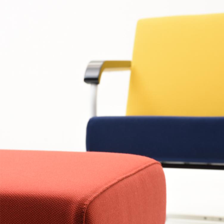 Moser Fauteuil & Hocker | H100 Spezialedition, Embru, Werner Max Moser, Sessel, Wohnmöbel