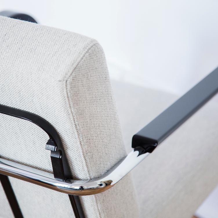 Moser Sofa von Embru | Gestell glanzverchromt, Embru, Werner Max Moser, Sofa, Wohnmöbel