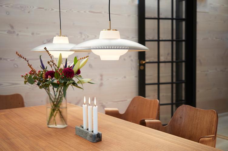 Opal Shade Hängeleuchte von Svend Aage Holm-Sørensen, Warm Nordic, Svend Aage Holm-Sørensen, Hängeleuchten, Leuchten