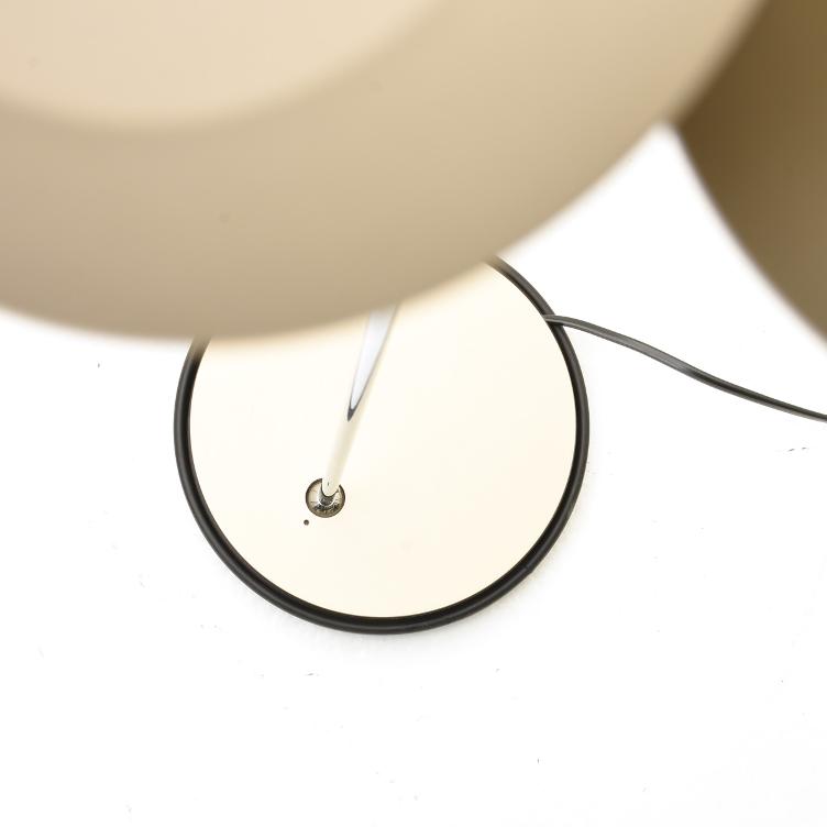 OyO S Stehleuchte von Baltensweiler, Baltensweiler, Rosmarie & Rico Baltensweiler, Stehleuchten, Leuchten